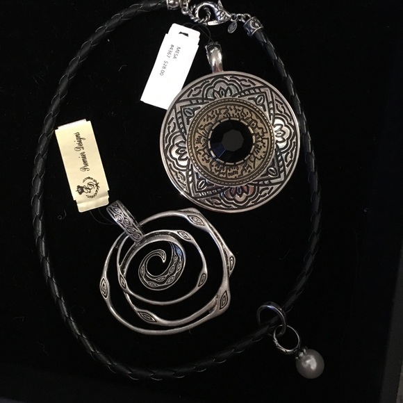 Premier Designs Jewelry - Necklace and 2 pendant set